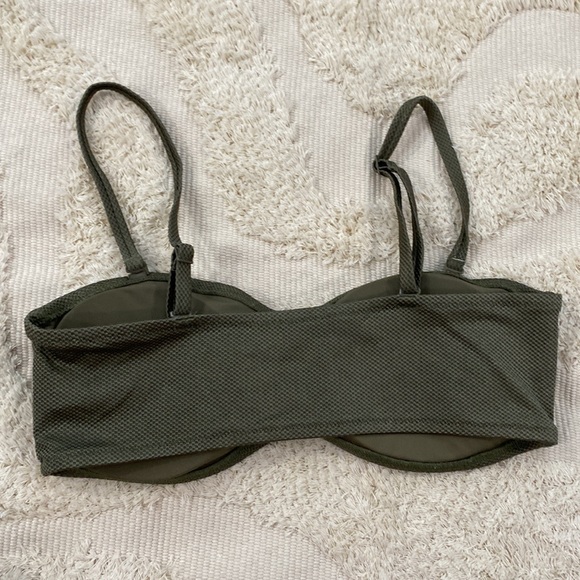 Aerie Bandeau bikini top size large - Picture 4 of 4